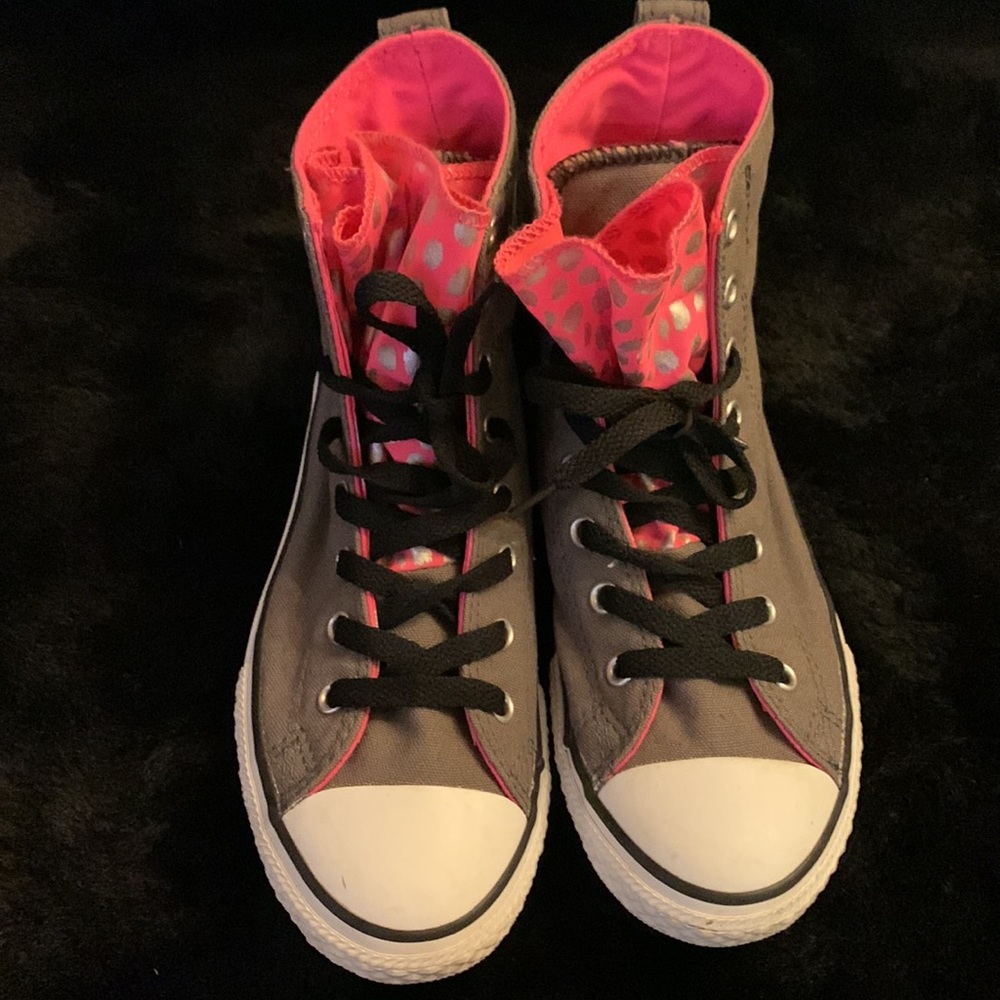 Converse - Picture 2 of 8